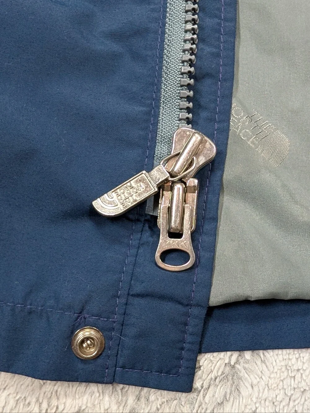 Vintage North Face Jacket Mens L Blue Gore-Tex Hooded Weatherproof Outdoor USA